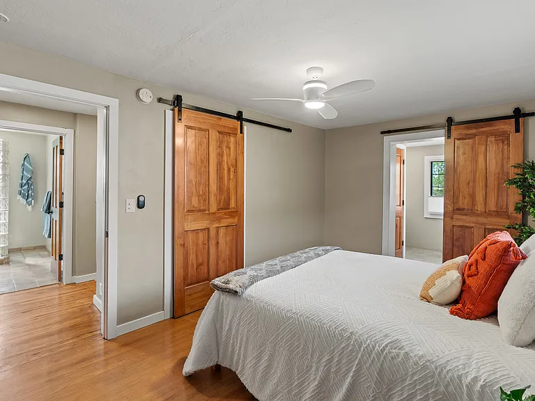 605 Griffin St #A — Photo 6