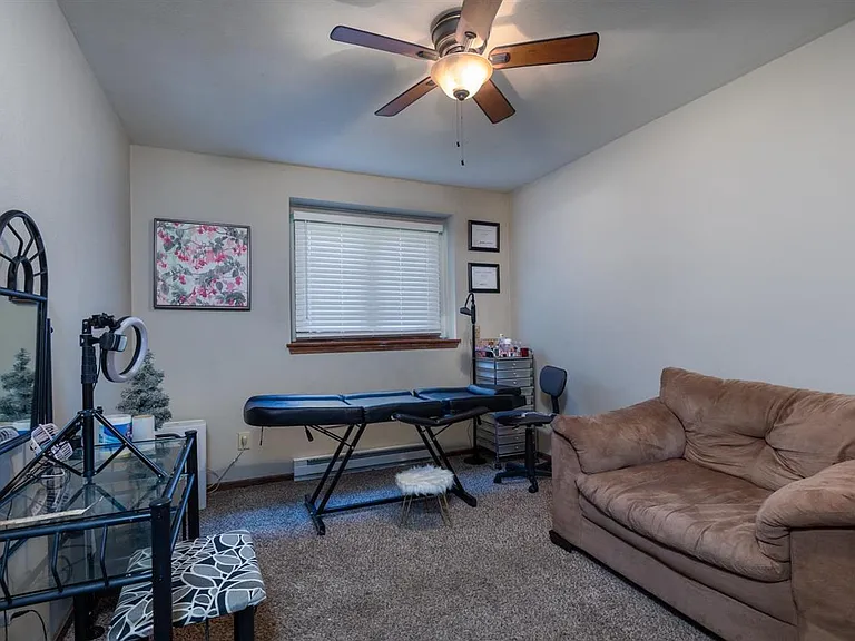 49 Park Heights Ct — Photo 13