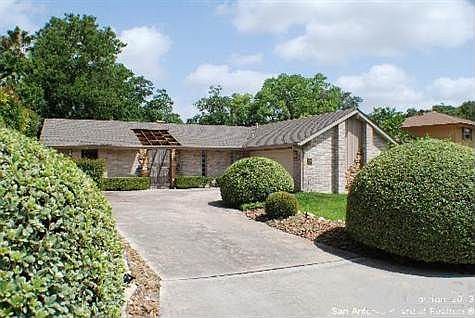 4th image of 3135 Colony Dr