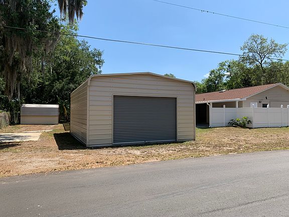 2nd image of 4801 Sparrow Dr