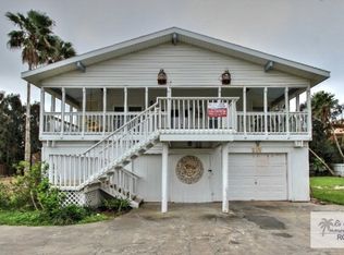 215 W Mesquite St, South Padre Island, TX 78597