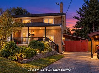 30 Coronado Ct, Toronto, ON M9M 1S7