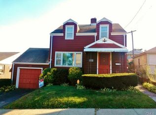 26 Lewis Pl, Bridgeport, CT 06610