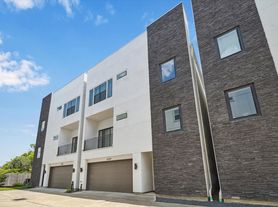 1621 Wheeler Ave, Houston, TX