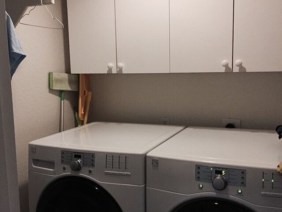 3rd image of 1235 S Hammer Cir