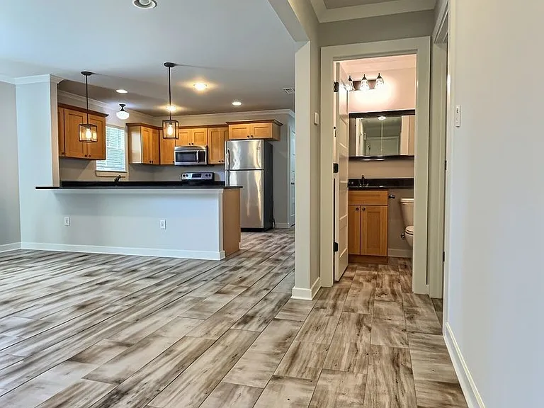 2508 Havard Rd — Photo 6