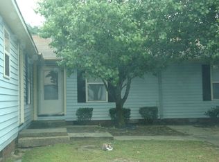 3270 Bluegrass Ct, Hope Mills, NC 28348