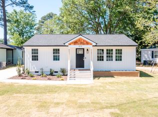 810 S Wilmington Ave, Dunn, NC 28334
