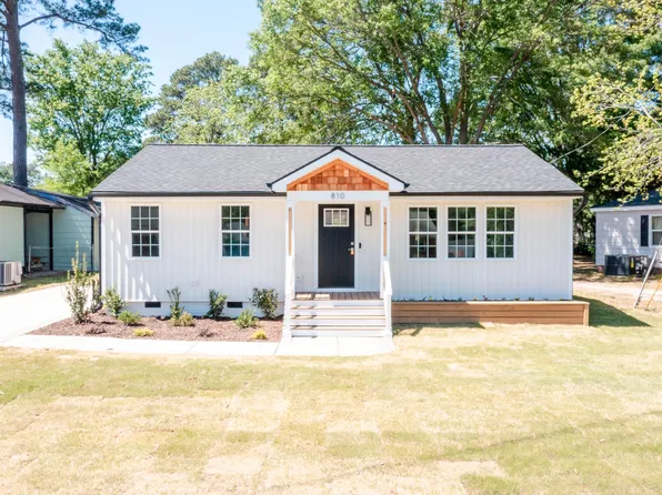810 S Wilmington Ave, Dunn, NC 28334