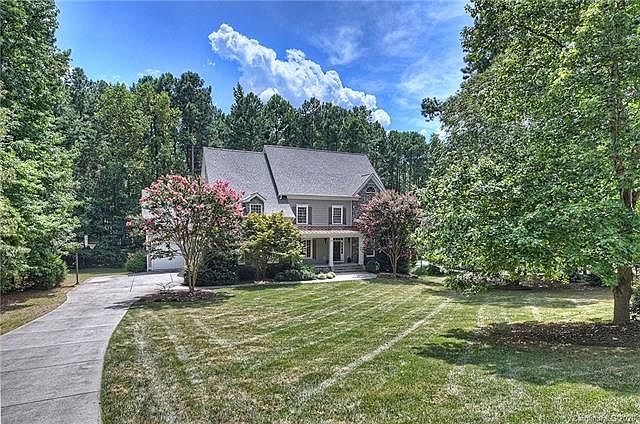 1st image of 174 Magnolia Farms Ln
