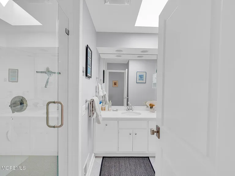 973 Ocean Ave — Photo 18