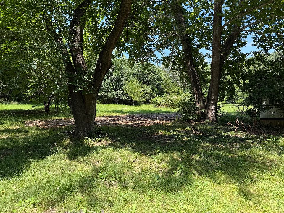 2nd image of 1434 County Road 4100