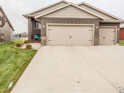 4305 S Grinnell Ave, Sioux Falls, SD, 57106