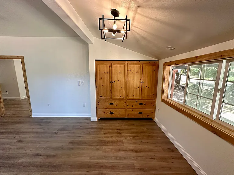 11292 Old Pond Ln — Photo 12
