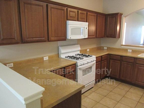 4th image of 10936 Furrow Hill Dr