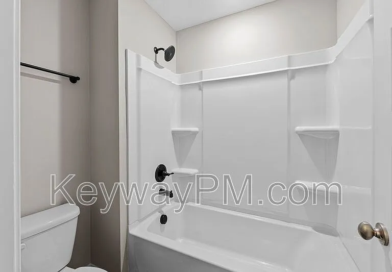 2096 Denmark Ave SE — Photo 16