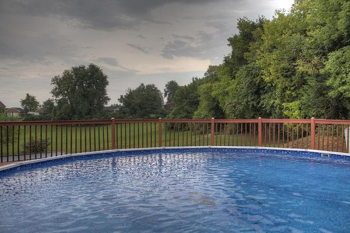 1st image of 175 Swan Way