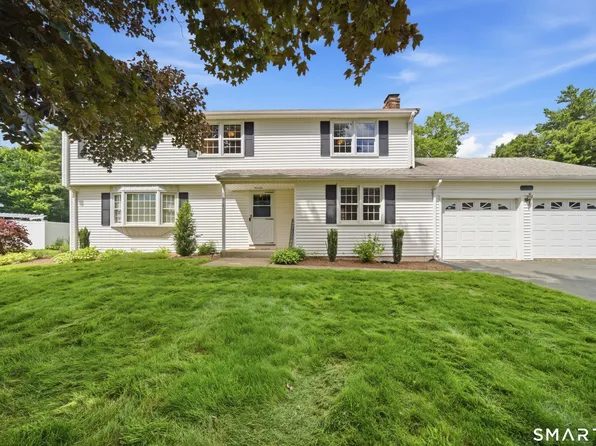 211 Valley View Road, Manchester, CT 06040