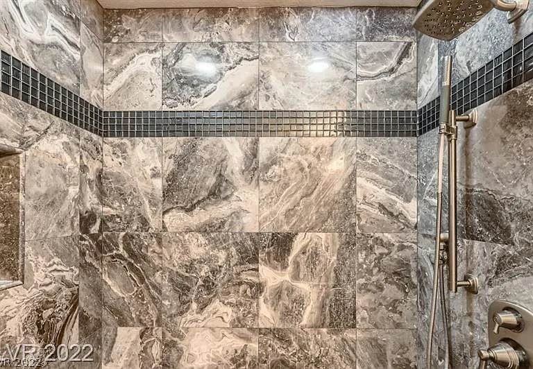 67 E Agate Ave #208 — Photo 13