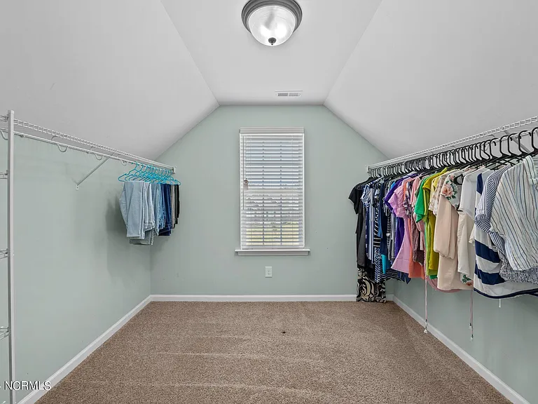 411 Palisades Way — Photo 40