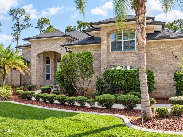 3601 Carriage Gate Dr, Melbourne, FL 32904