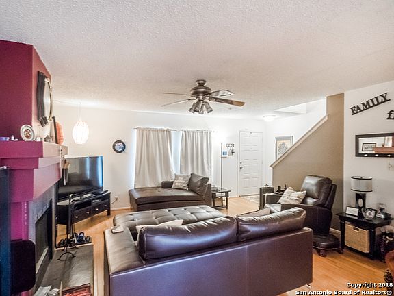 4th image of 8210 Meadow Horn Dr
