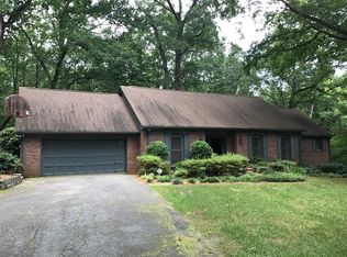 1925 Highpoint Rd, Snellville, GA 30078