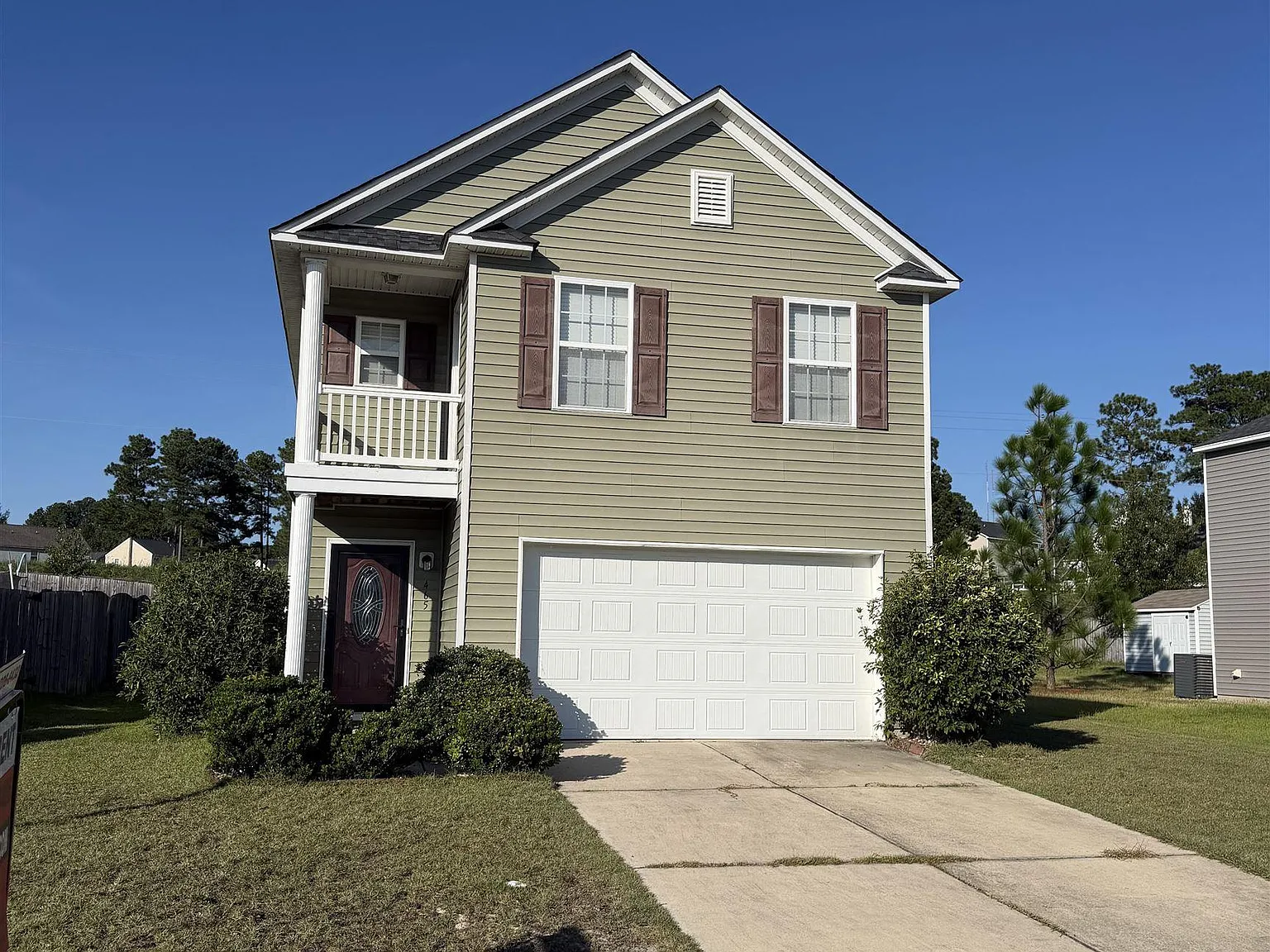 3 bed, 1656 sqft, $2,050 — Photo 2