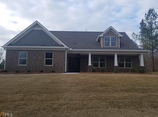 307 Louie Ln, Jefferson, GA 30549