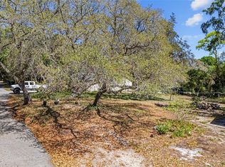 Wilmar Ave, Tarpon Springs, FL 34689