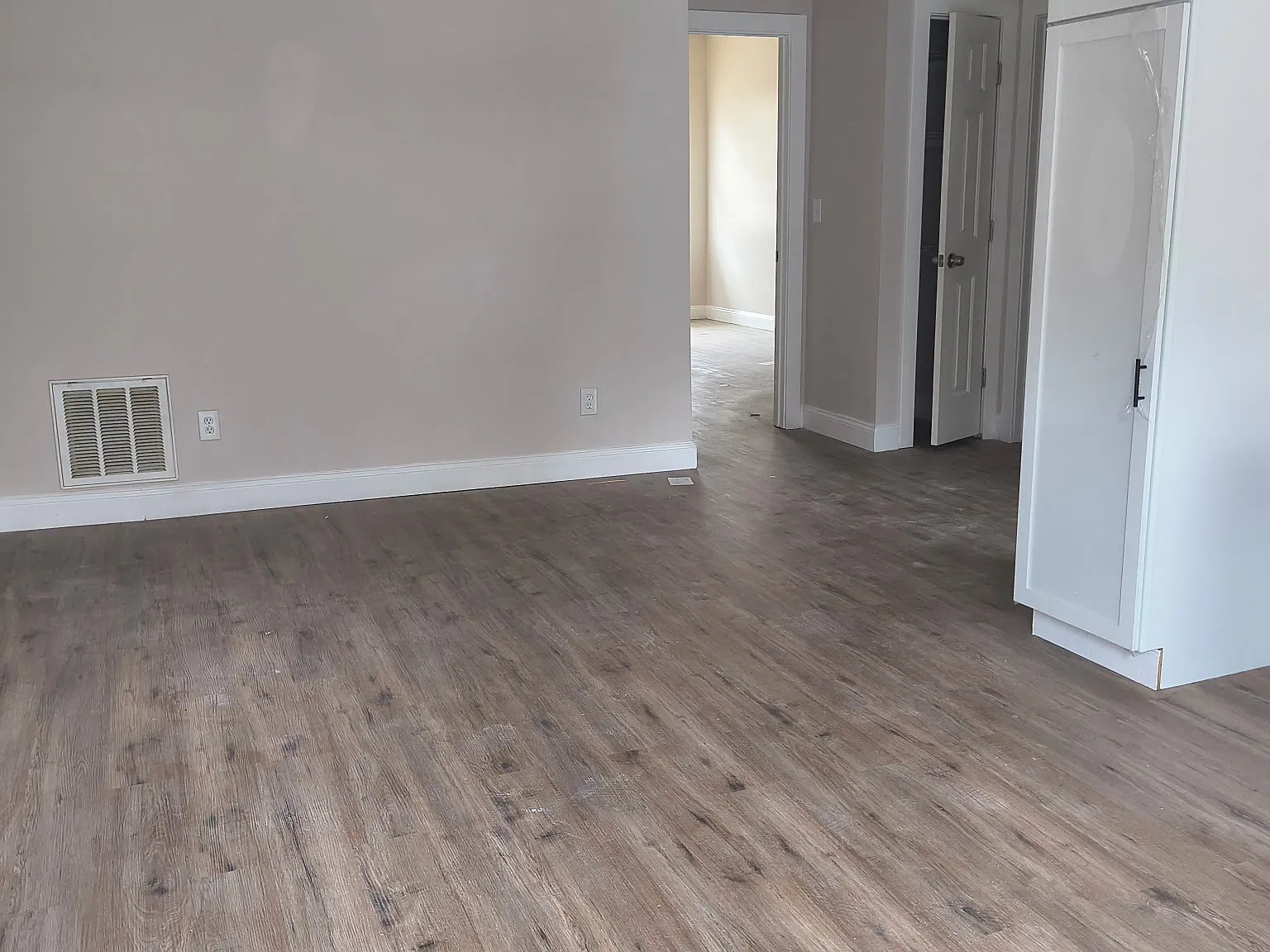 2 bed, $1,650 — Photo 4
