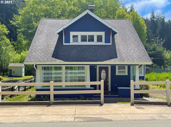1421 W Anderson Ave, Coos Bay, OR 97420