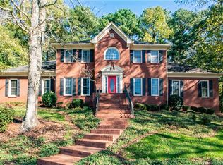1595 Kings Xing, Stone Mountain, GA 30087
