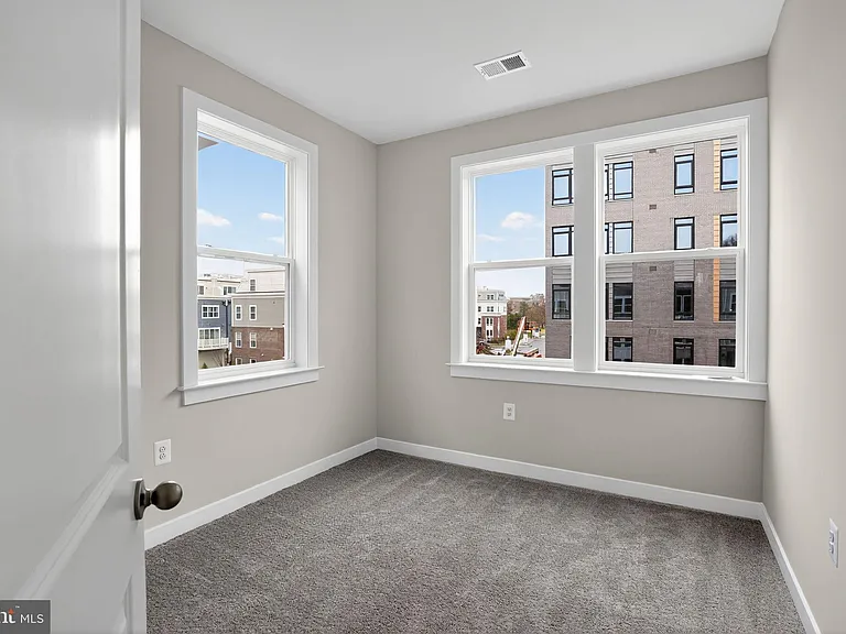 3612 Farr Ave — Photo 25