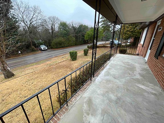 2nd image of 7309 Parkview Dr