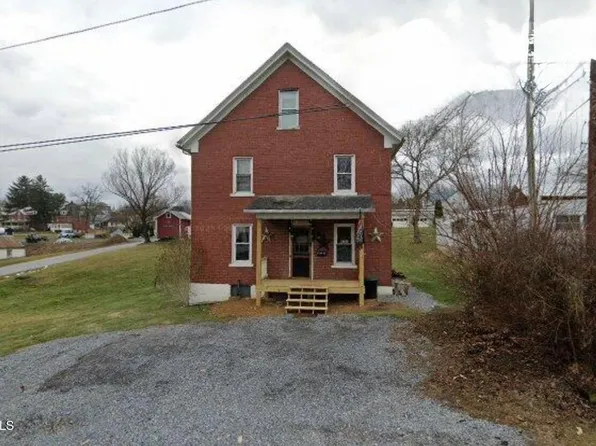 37 W 3rd Ave, Everett, PA 15537