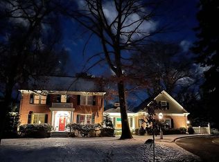 52 Ridgewood Ave, Glen Ridge, NJ 07028