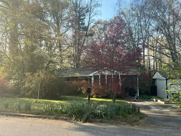 3095 Francine Dr, Decatur, GA 30033