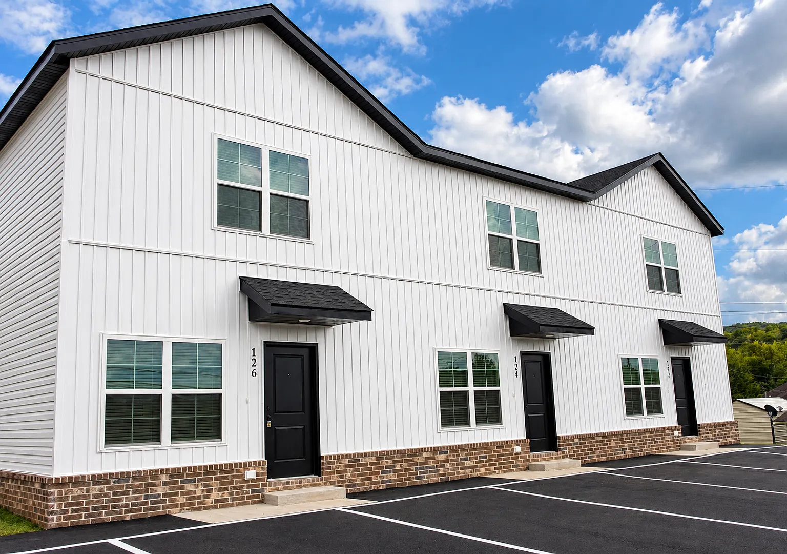 Newer 2 Bedroom 1.5 Bath home — Photo 1