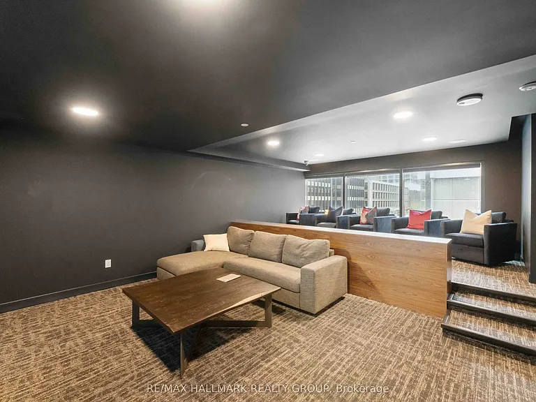 340 Queen St #1502 — Photo 17