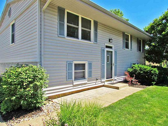 4th image of 1516 Sherwood Dr