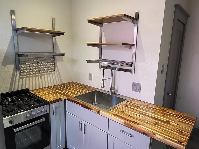 BRAND NEW KITCHEN!