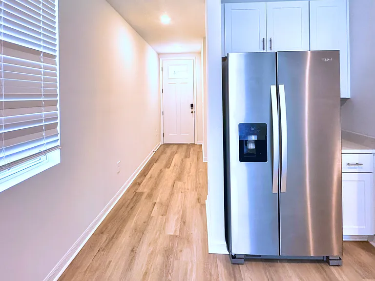 1778 Brekey Way — Photo 6