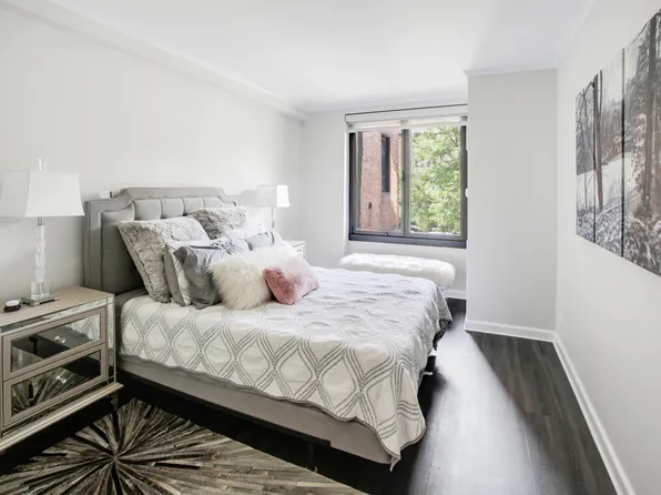 44 West 62nd Street image 5 of 12