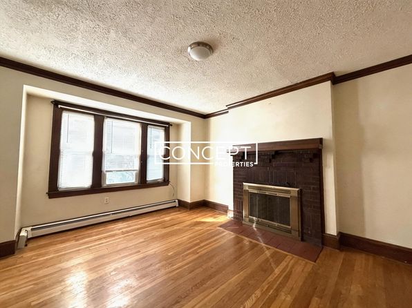 28 Alewife Brook Pkwy #2
