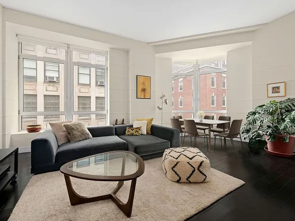 111 Fulton St APT 614, New York, NY 10038