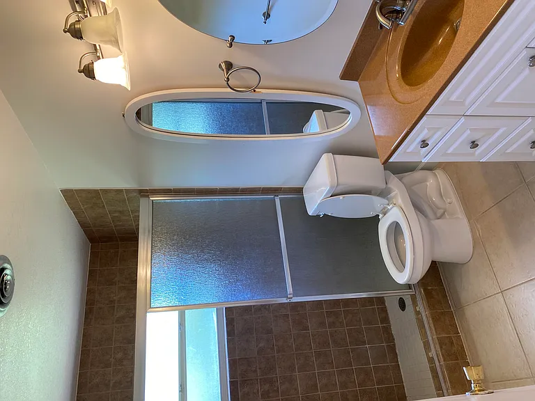 956 Tulip Ln — Photo 25