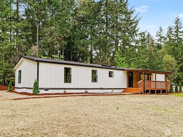 719 Tiedeman Road, Lakebay, WA 98349