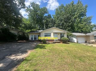 1004 Ferrell Dr, Jacksonville, AR 72076