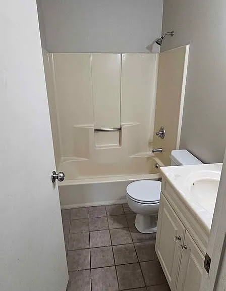 55 Thompson St #5F — Photo 9